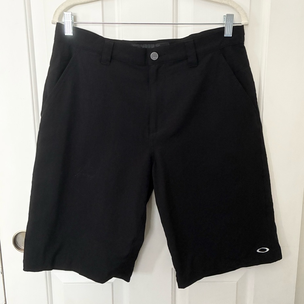 Oakley Take Pro 3.0 Performance Golf Shorts Flat Front Shorts